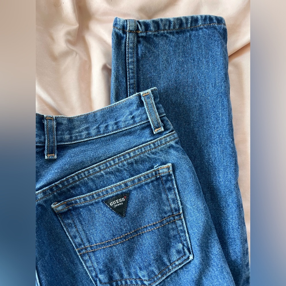 GUESS JEANS Classic Fit 052, High Rise, Size 28